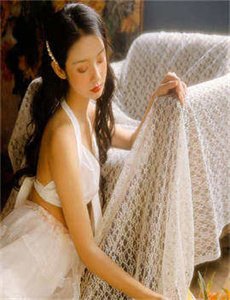 AA片免费观看视频中国-美女外阴裸露写真图片