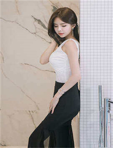 欧美AAAA片免费播放观看-林妙妙被体育老师